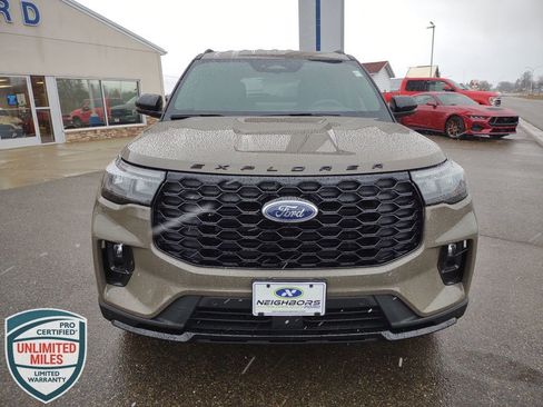 New 2026 Ford Explorer ST-Line image 8