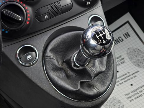 Used 2013 FIAT 500 Sport image 30