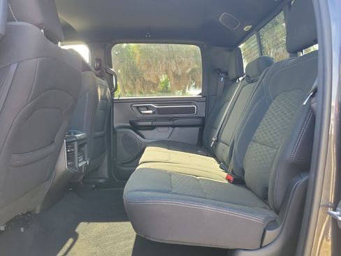 Used 2025 RAM 1500 Big Horn AWD/4WD image 8