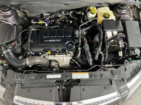 Used 2014 Chevrolet Cruze LT w/ RS Package image 21