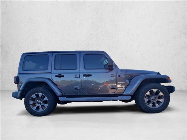 Used 2018 Jeep Wrangler Unlimited Sahara w/ Safety Group AWD/4WD image 4