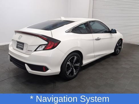 Used 2016 Honda Civic Touring image 8