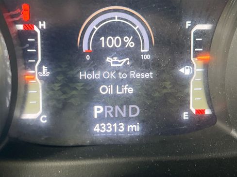 Used 2018 Jeep Wrangler Unlimited Sport S image 12