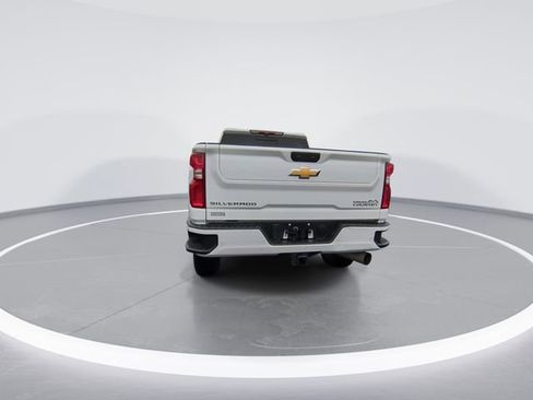 Used 2023 Chevrolet Silverado 2500 High Country AWD/4WD image 7