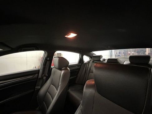 Used 2022 Honda Accord Sport image 25