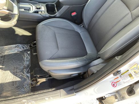 Used 2020 Subaru Forester Premium image 29