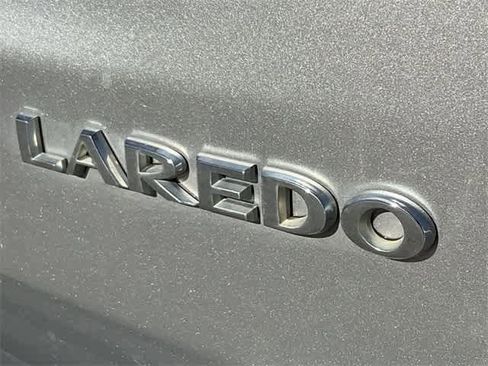 Used 2014 Jeep Grand Cherokee Laredo image 10