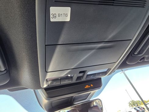 New 2026 MAZDA MAZDA3 2.5 S Hatchback w/ Premium Pkg image 26