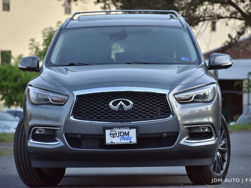 Used 2017 INFINITI QX60 Luxe w/ Deluxe Technology Package AWD/4WD image 3