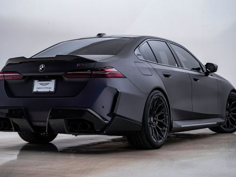 Used 2026 BMW M5 w/ Executive Package image 10