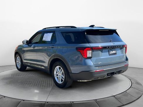 Used 2025 Ford Explorer Active RWD image 5