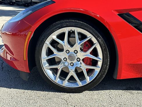 Used 2019 Chevrolet Corvette Stingray Coupe w/ 2LT Preferred Equipment Group image 26