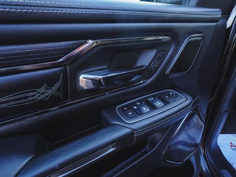 Used 2023 RAM 1500 Limited image 9