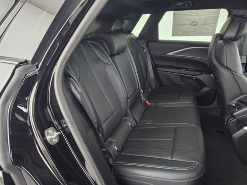 New 2026 Cadillac Lyriq Luxury image 12