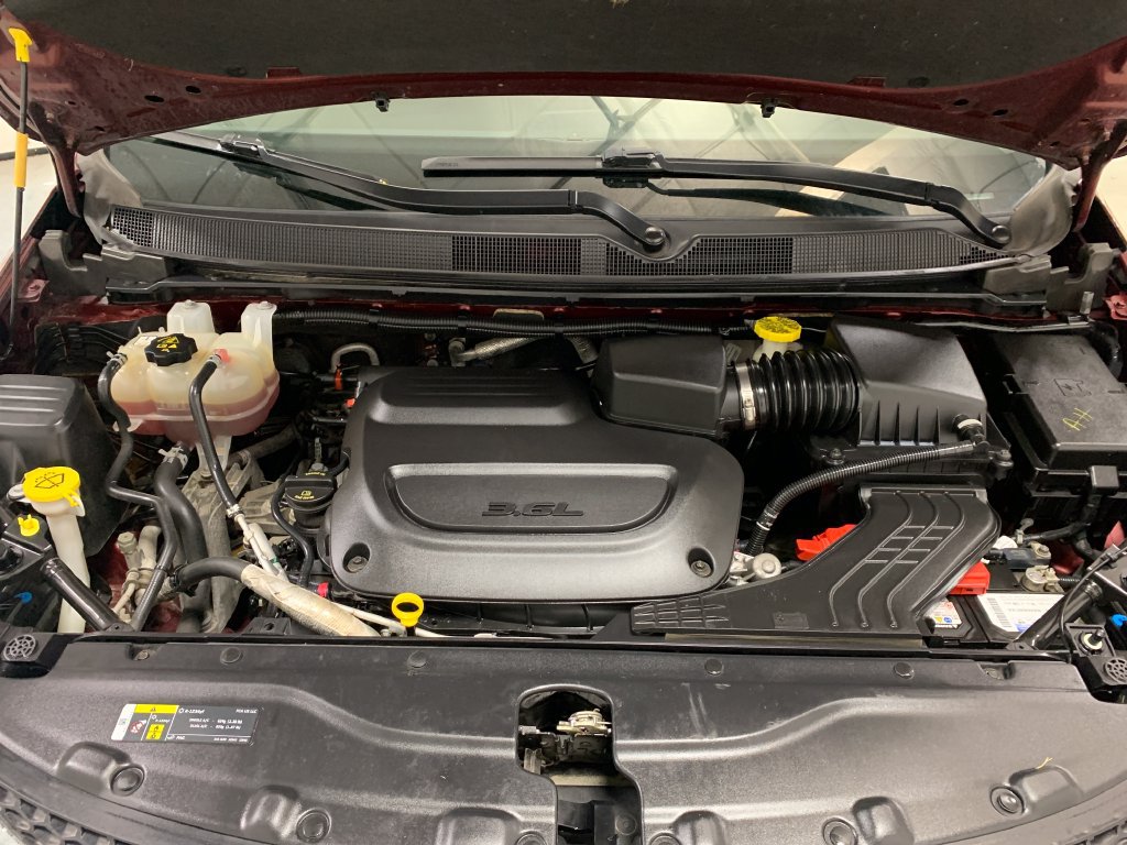 Used 2019 Chrysler Pacifica Touring-L Plus FWD image 15