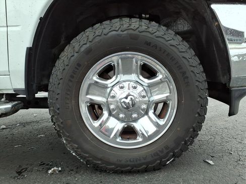 Used 2022 RAM 2500 Big Horn image 34