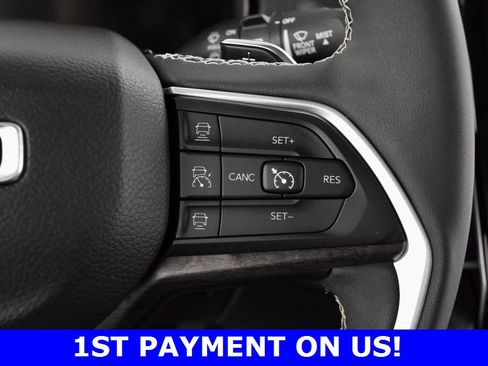 Certified 2023 Jeep Grand Cherokee Limited image 27