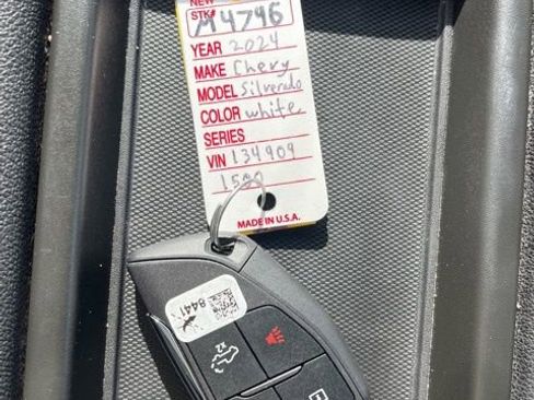 Used 2024 Chevrolet Silverado 1500 W/T w/ WT Value Package image 44