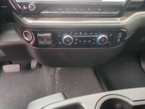 New 2026 GMC Sierra 1500 Elevation AWD/4WD image 14