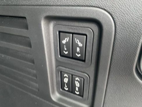 New 2026 Chevrolet Traverse RS image 29