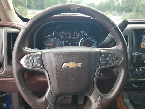 Used 2016 Chevrolet Silverado 2500 High Country w/ Duramax Plus Package AWD/4WD image 29