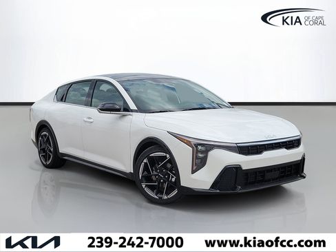 New 2026 Kia K4 GT-Line w/ GT-Line Premium Package FWD image 1