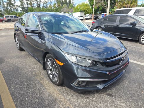 Used 2021 Honda Civic EX image 4