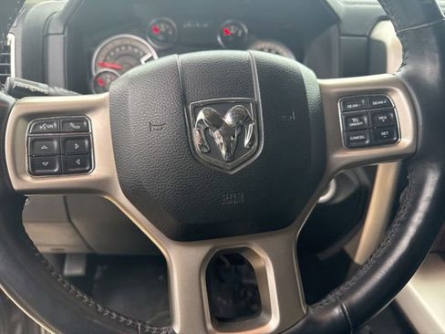 Used 2018 RAM 1500 Laramie AWD/4WD image 22
