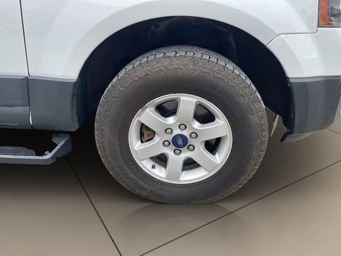 Used 2015 Ford Expedition XL image 22