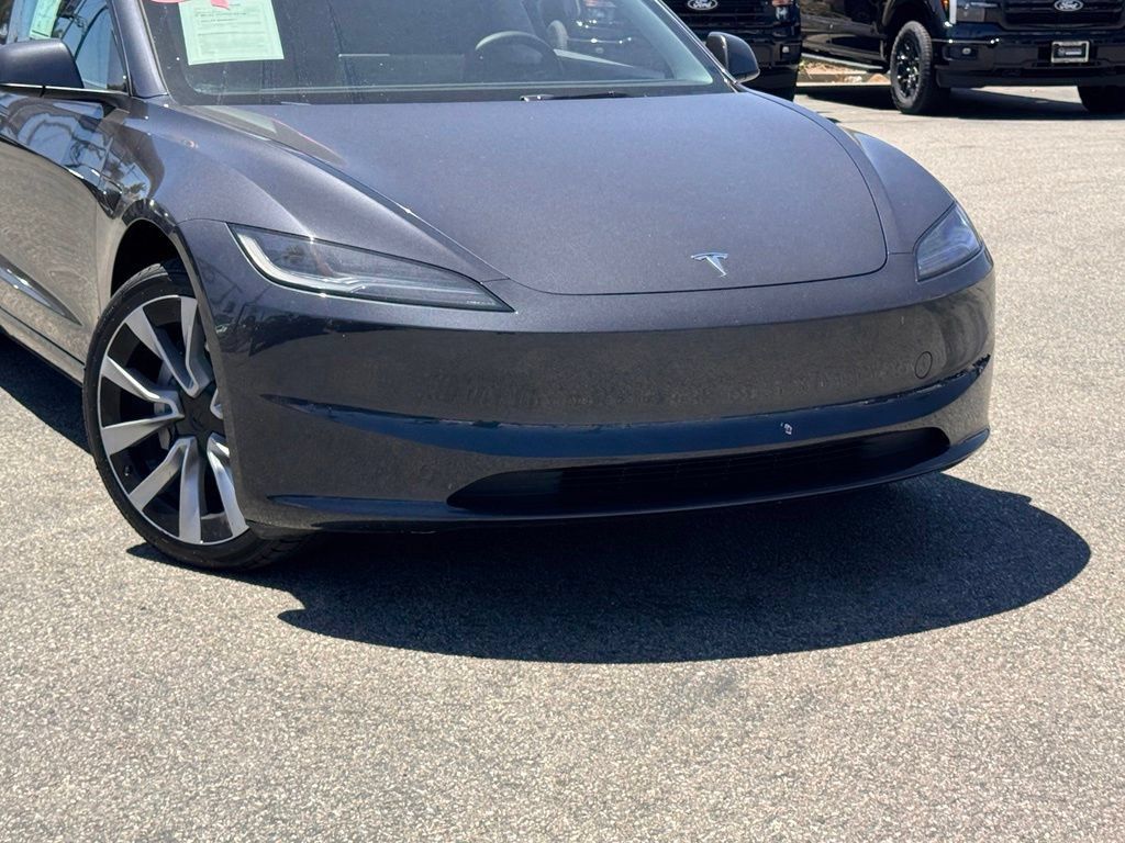 Used 2024 Tesla Model 3 Standard Range RWD image 3