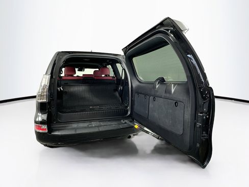 Used 2020 Lexus GX 460 Premium image 30