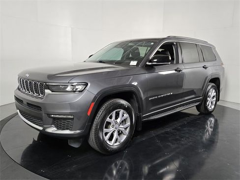 Used 2022 Jeep Grand Cherokee L Limited image 2