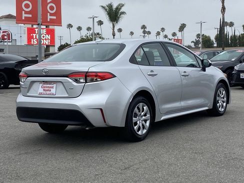 Certified 2024 Toyota Corolla LE FWD image 43