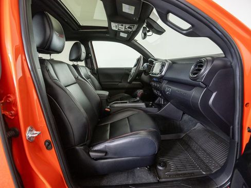 Used 2023 Toyota Tacoma 4x4 Double Cab image 40