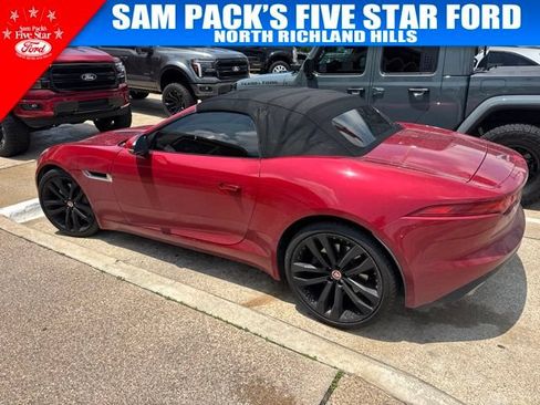 Used 2017 Jaguar F-TYPE Convertible RWD image 3