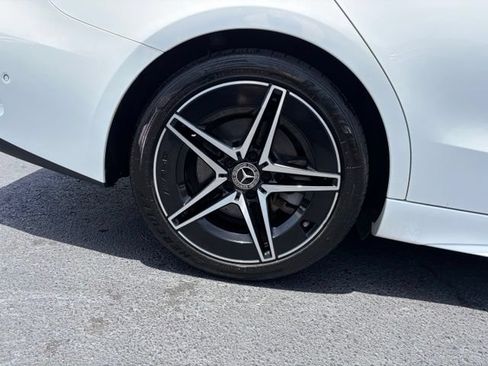 Used 2024 Mercedes-Benz C 300 Sedan image 6