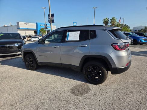 Used 2024 Jeep Compass Latitude AWD/4WD image 12