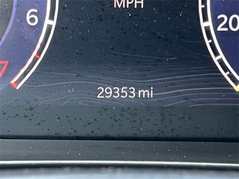 Used 2022 Jeep Grand Cherokee Altitude image 5