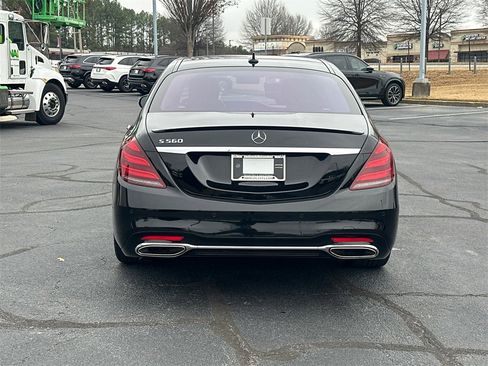 Used 2020 Mercedes-Benz S 560 Sedan image 6