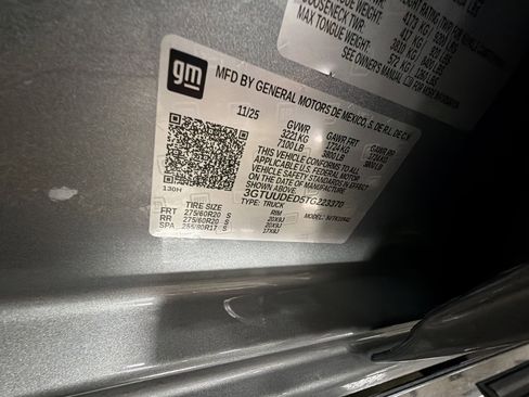 New 2026 GMC Sierra 1500 SLT w/ SLT Premium Plus Package image 34