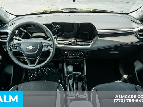 Used 2026 Chevrolet TrailBlazer LT AWD/4WD image 28