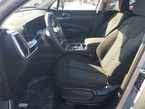 New 2026 Kia Sorento LX image 21