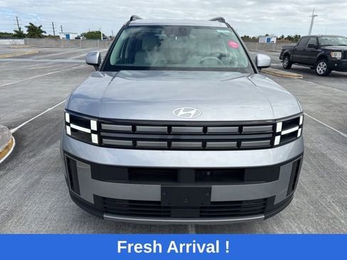 Used 2025 Hyundai Santa Fe SEL image 16