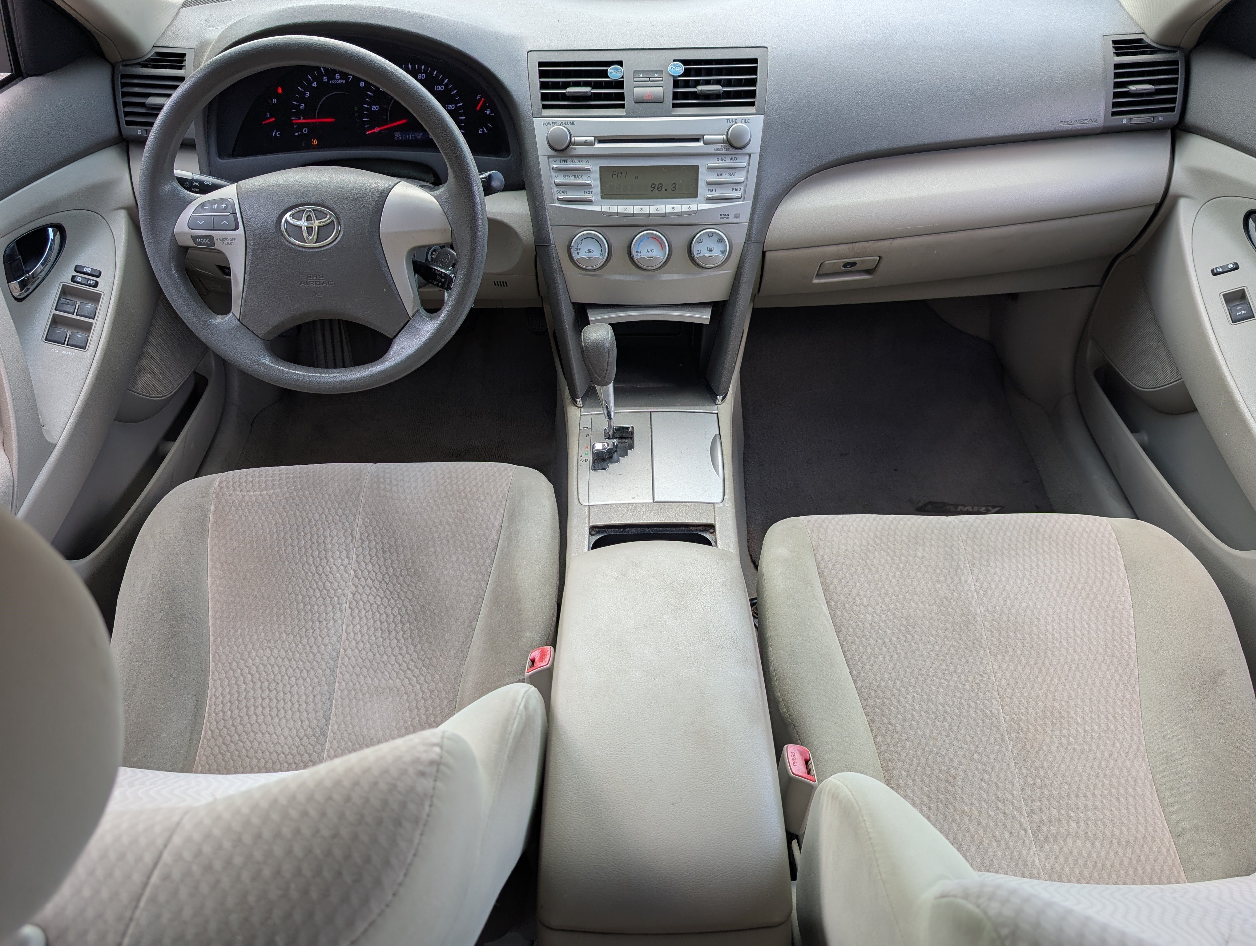 Used 2011 Toyota Camry LE w/ LE Extra-Value Pkg FWD image 13