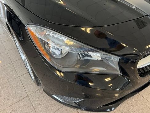 Used 2016 Mercedes-Benz CLA 250 4MATIC image 11