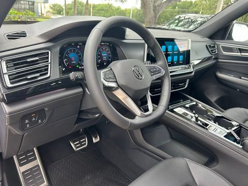 New 2026 Volkswagen Atlas Cross Sport SEL R-Line AWD/4WD image 16