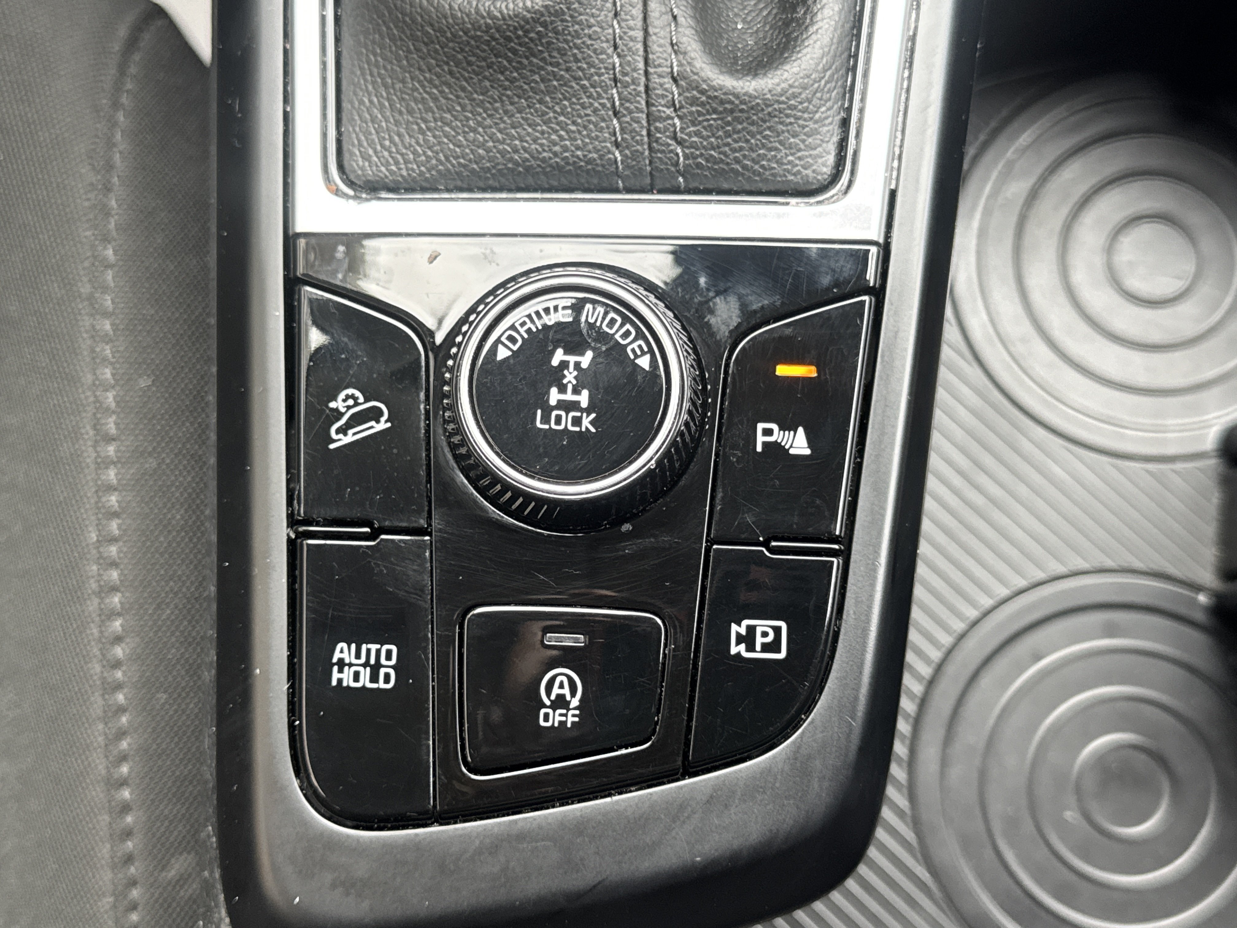 Used 2024 Kia Sportage LX AWD/4WD image 14