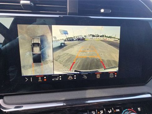 Used 2024 GMC Sierra 2500 AT4 w/ AT4 Preferred Package image 29