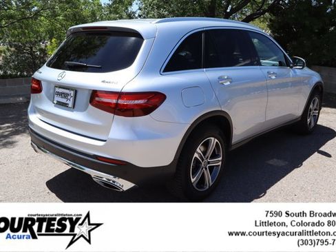 Used 2018 Mercedes-Benz GLC 300 4MATIC image 6