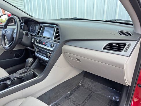 Used 2018 Hyundai Sonata SEL image 13